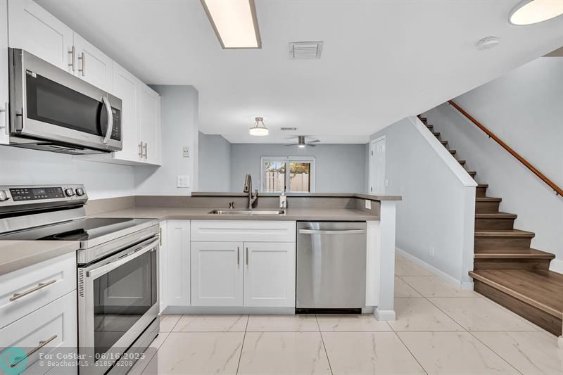 Foto principal - 2501 NE 15th St