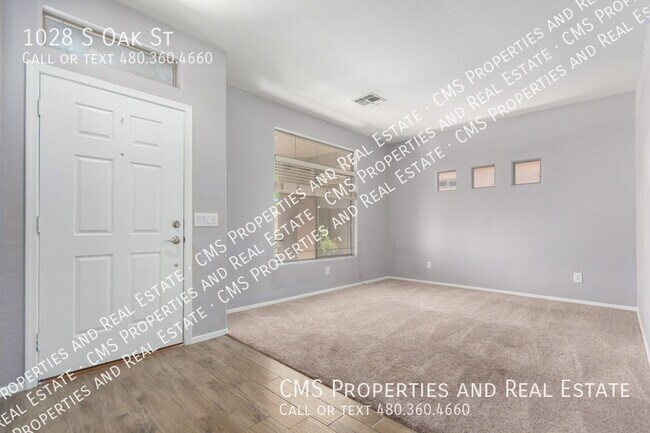 Building Photo - 4 Bed 2 Bath in the Heart of Gilbert!