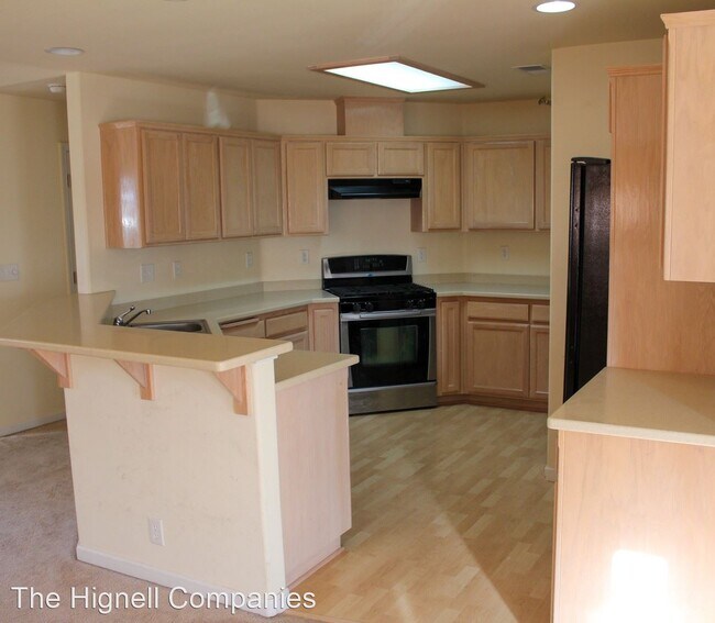 Building Photo - 3 br, 2 bath House - 1370 Lucy Way