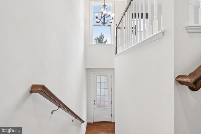 Building Photo - 10290 Greenspire Dr