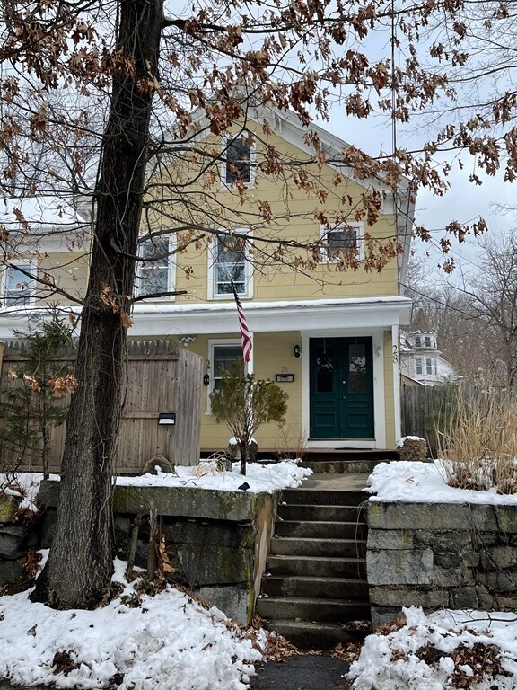 Primary Photo - 28 Cambridge St