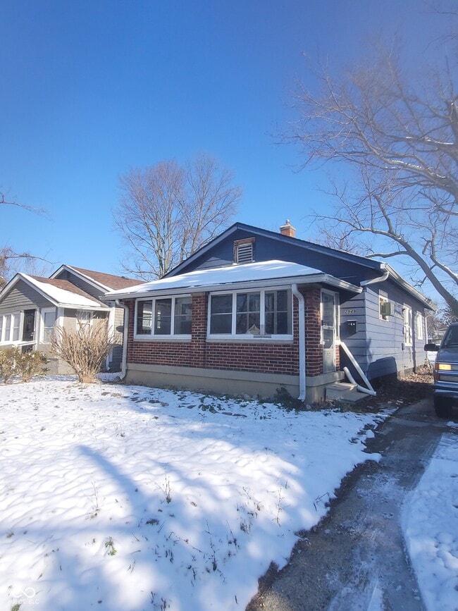 Building Photo - 2949 Adams St