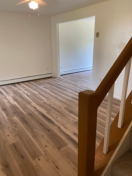 sala de estar - 133 Tuller Rd