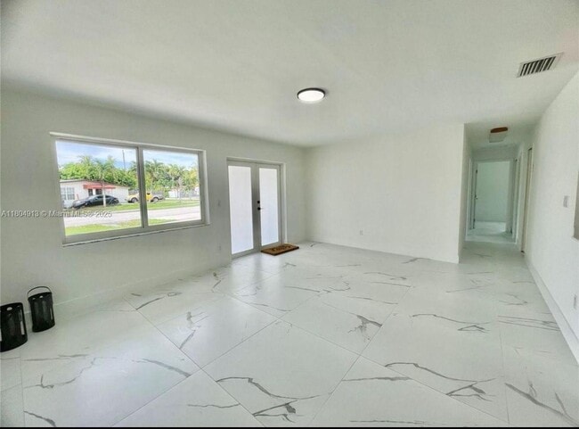 Building Photo - 11520 SW 57th St