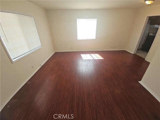 Foto del edificio - 17501 Bullock St