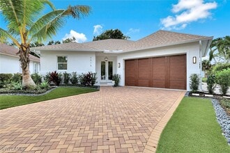 Building Photo - 2515 Royal Palm Ct Building Photo - 2515 Royal Palm Ct