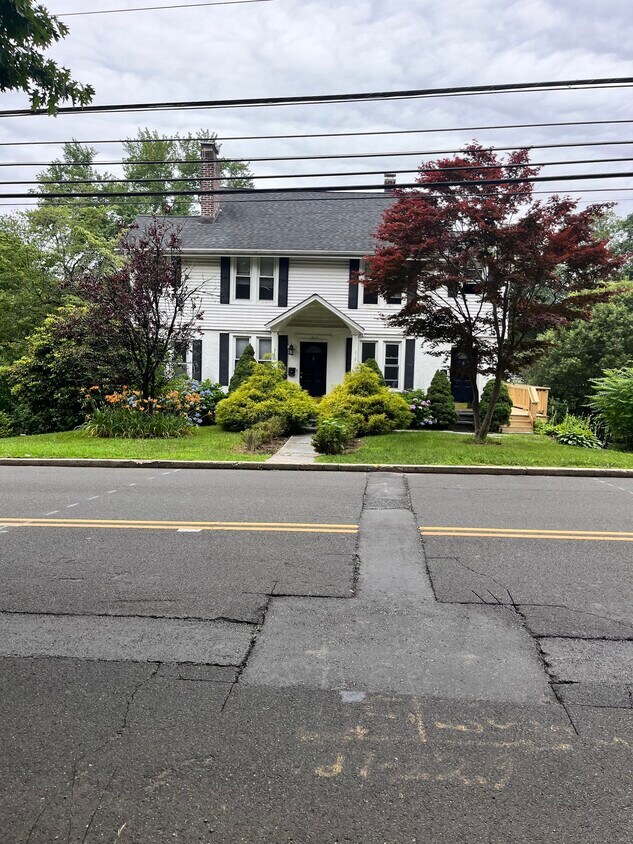 Primary Photo - 1312 Hope St