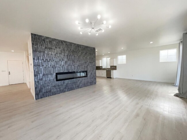 Foto del edificio - 2724 Bertolani Cir