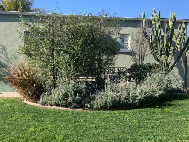 Private Front Yard - 3149 Roberts Ave