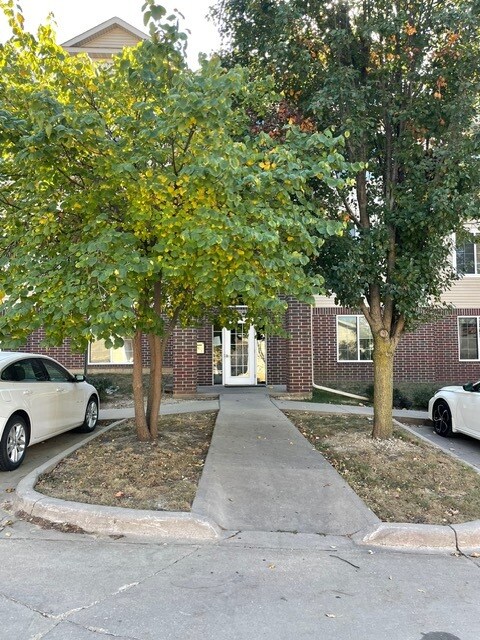 Foto del edificio - 1820 W Benton St