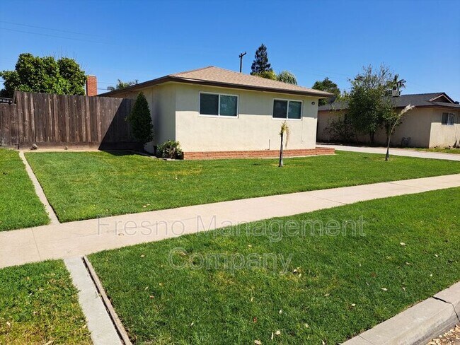 Building Photo - 3606 N Meridian Ave