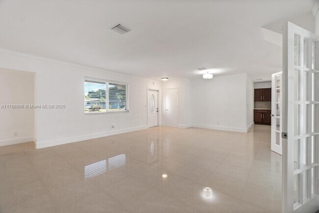 Foto del edificio - 4777 NW 5th St