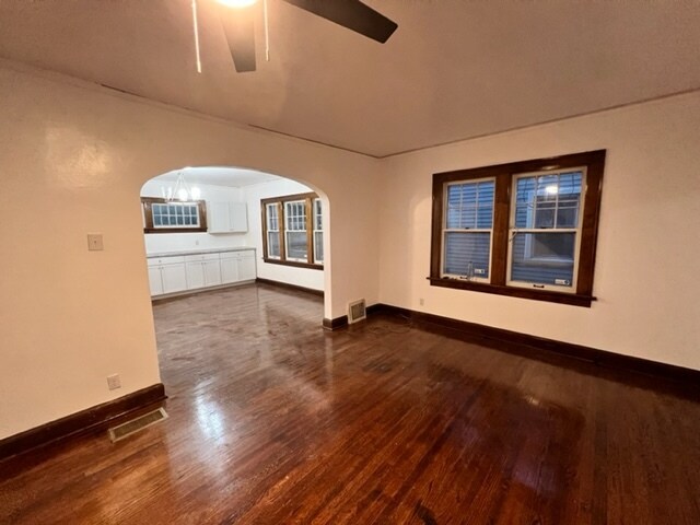Foto del edificio - 426 S Edison Ave