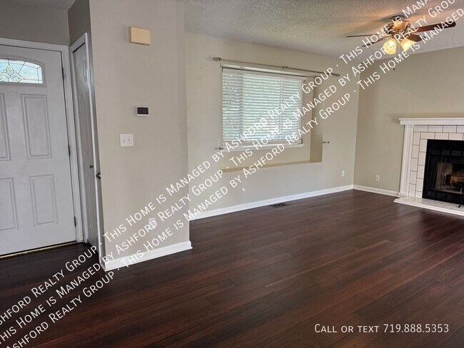 Building Photo - 2115 Golden Barrel Ct