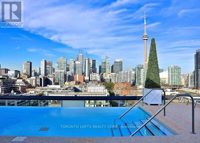 Building Photo - 55 Stewart St