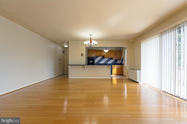 Building Photo - 4120 Mangalore Dr