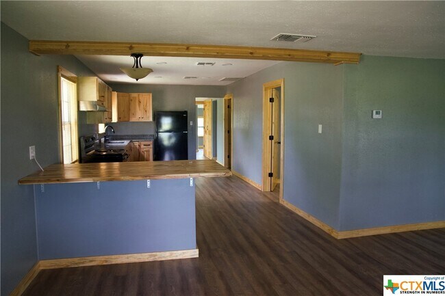 Building Photo - 1437 Co Rd 123