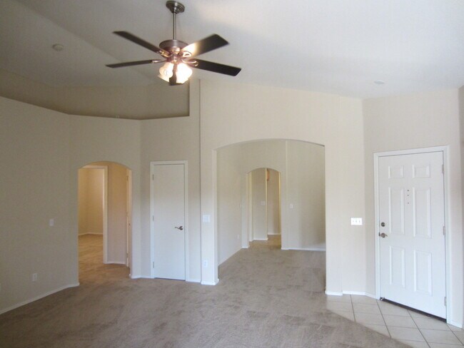 Foto del edificio - 7454 W Mission View Pl