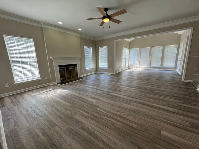 Foto del edificio - 11433 Foggy Bank Ln