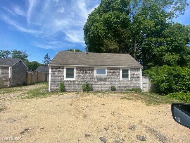 Building Photo - 1 br, 1 bath Condo - 376 Route 6a 12 Unit 12