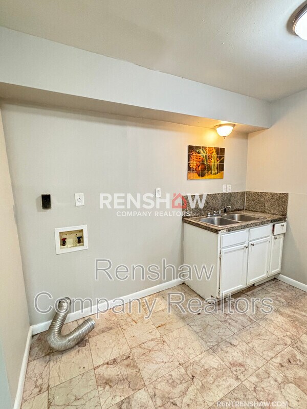 Foto del edificio - 1053 Treadwell St