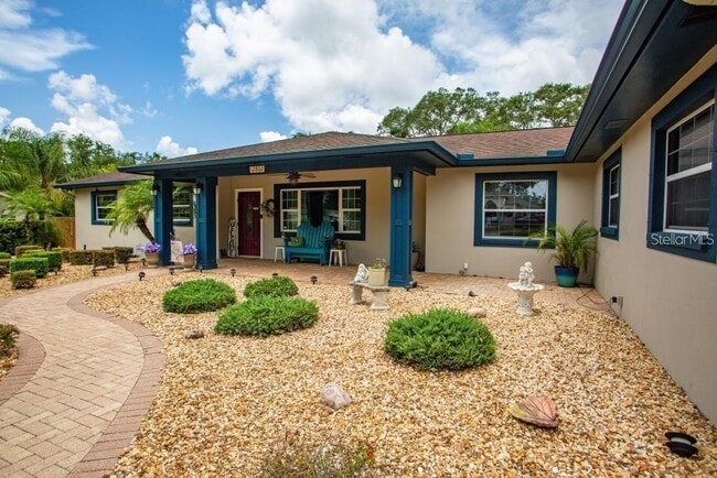 Building Photo - 12802 N 53rd St