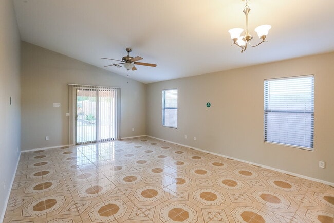 Building Photo - 6806 W Gary Way