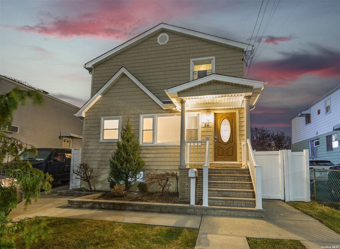 84 3rd St, East Rockaway, NY 11518 House Rental in East Rockaway, NY
