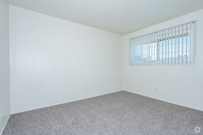 2BR, 1BA - 850SF - Primary Bedroom - Dover Park Apartments