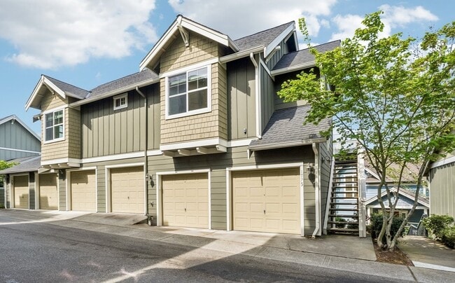 Building Photo - 1775 27th Ln NE