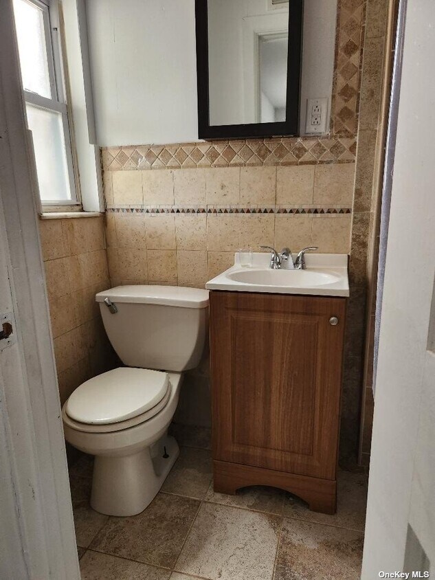 Foto del edificio - 425 Howe Ave