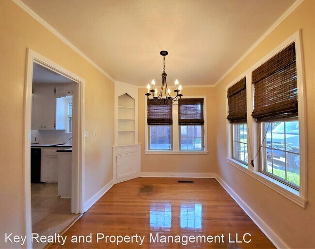Foto del edificio - 2 br, 1 bath House - 2642 NW 13th St