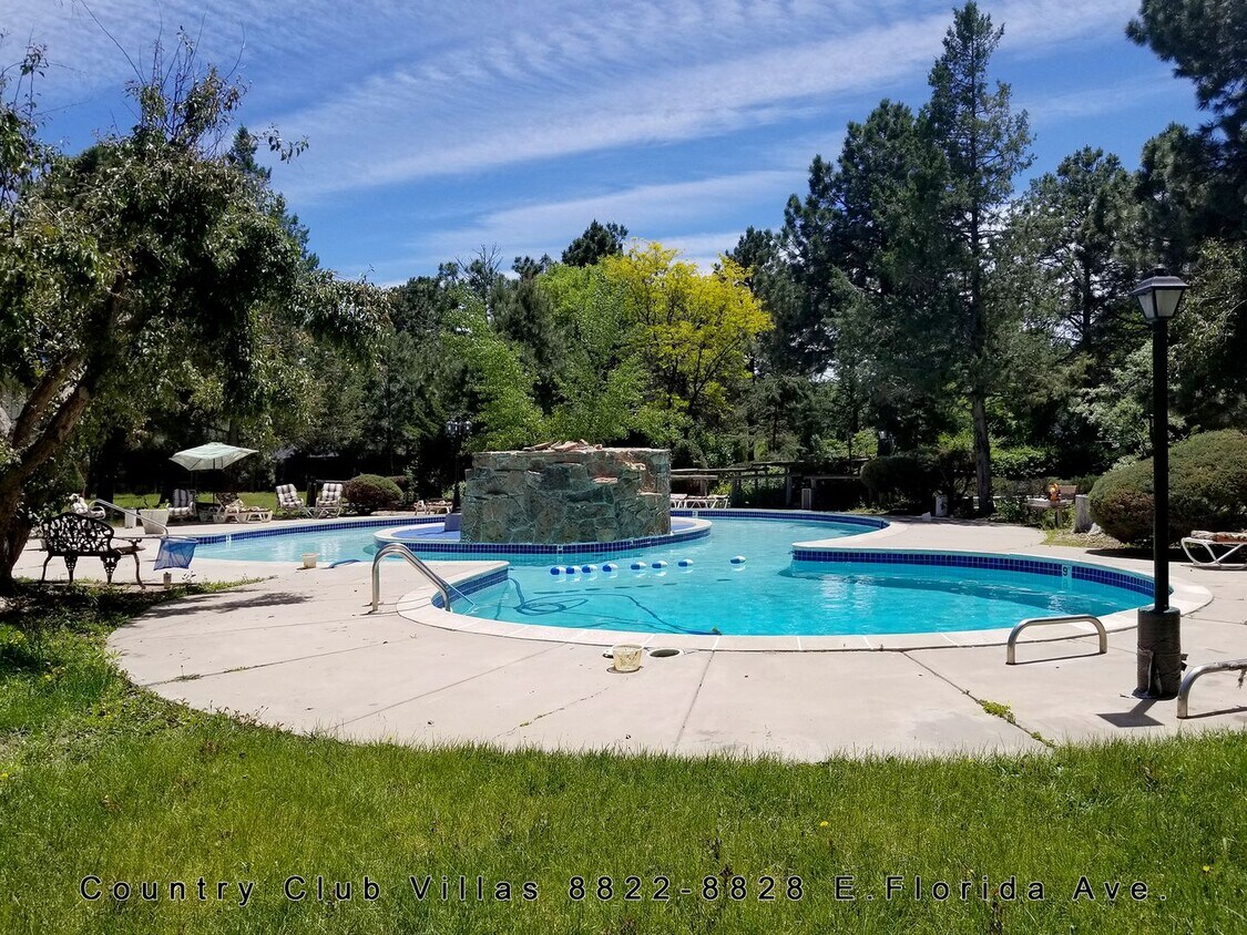 Primary Photo - Great location off Leetsdale/Parker and Fl...