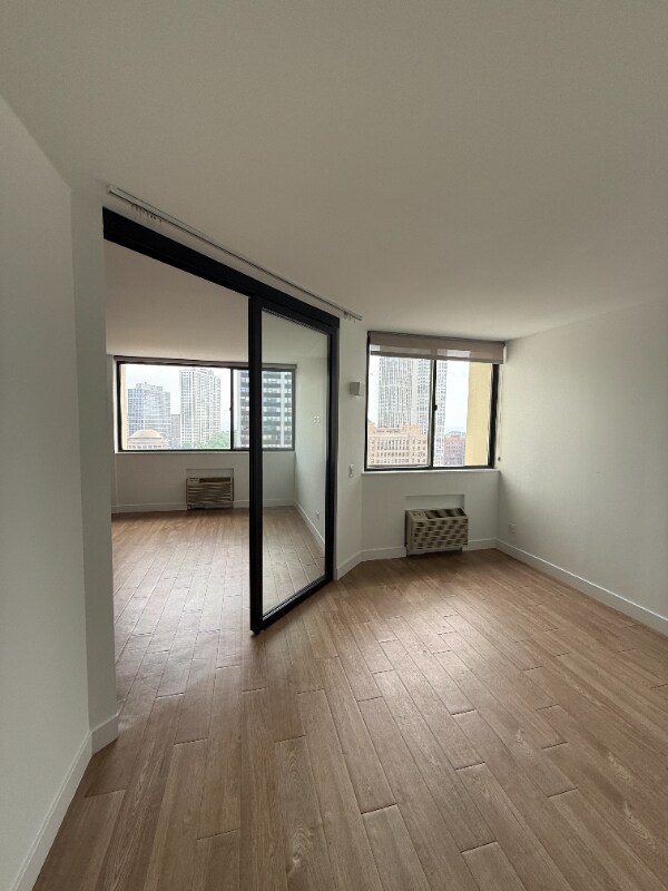 Foto del edificio - 2625 N Clark St