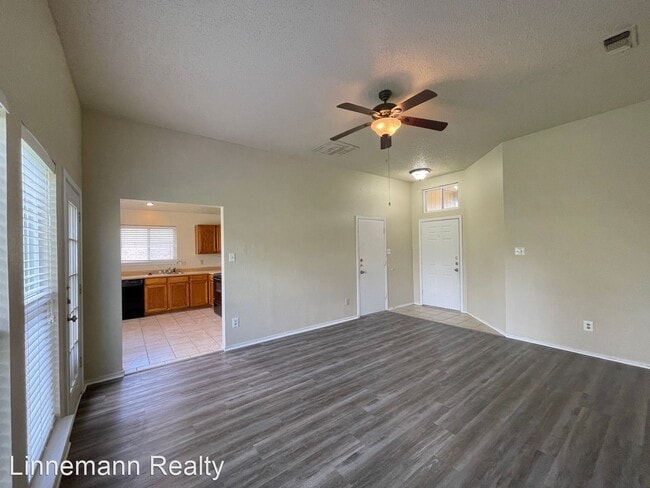 Building Photo - 3 br, 2 bath House - 2305 Woodlands Drive