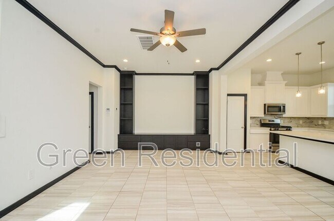 Foto del edificio - 1555 Rustling Creek Dr