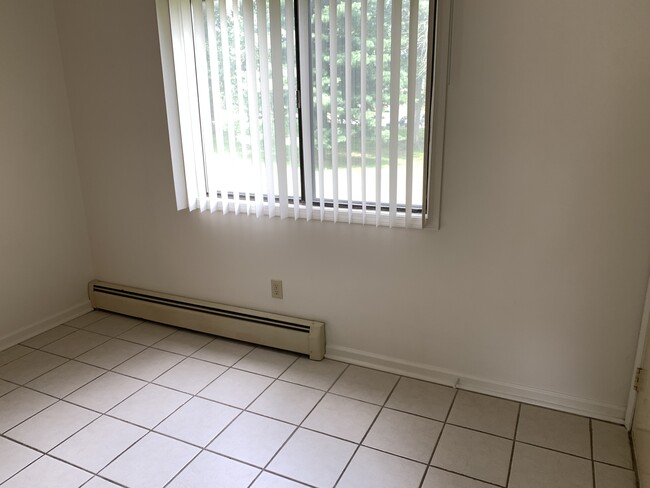 Building Photo - 8163 Ralston Ct