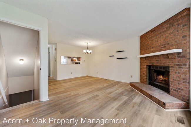 Foto del edificio - 2 br, 1.5 bath House - 19 Prestwick Place