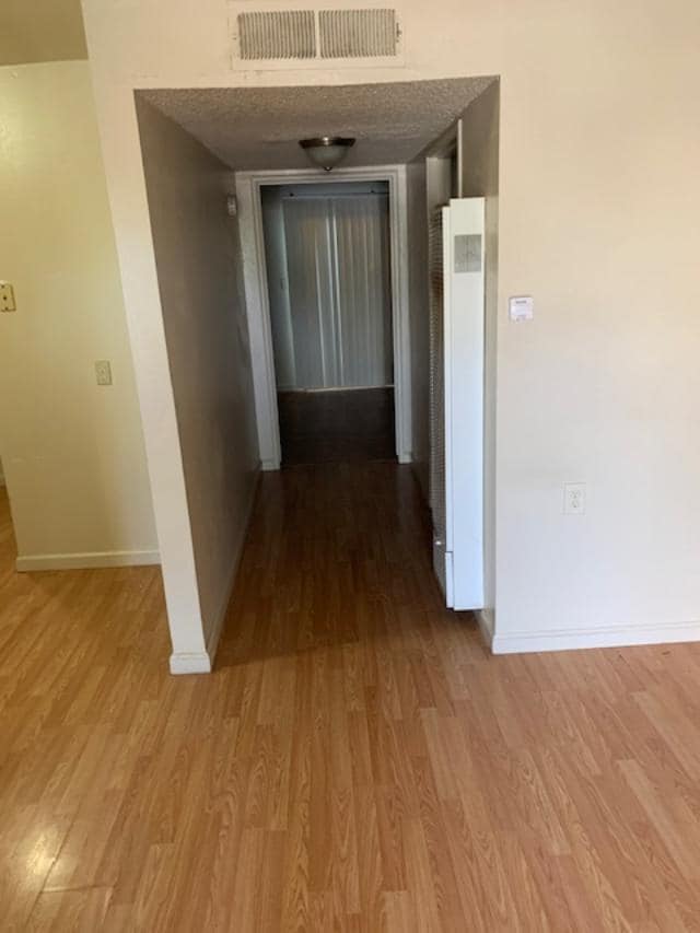 Building Photo - 233 W Tulare Ave