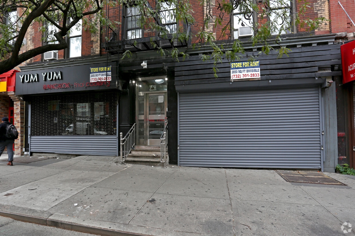 Building Photo - 650 9th Ave