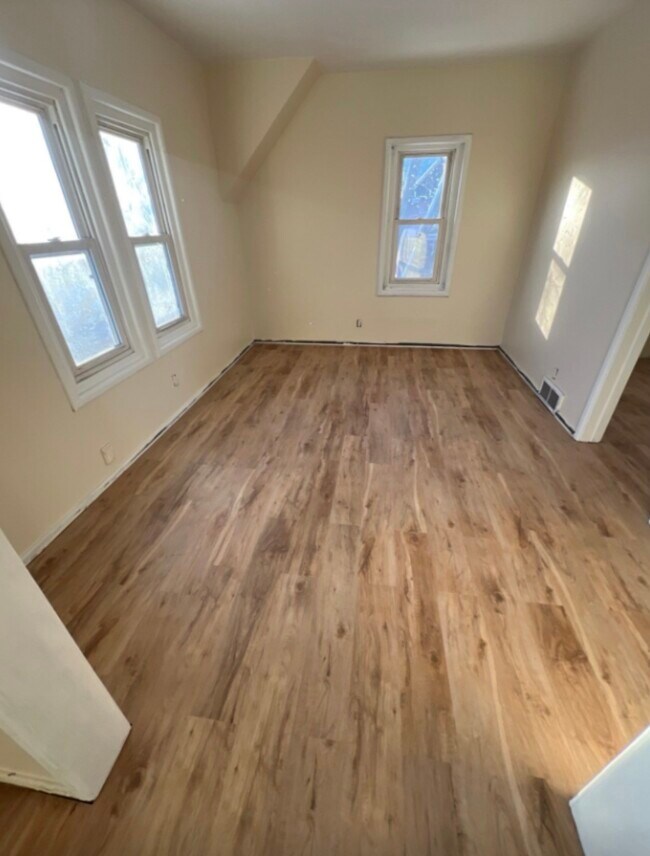 Foto del edificio - 2536 N Richards St