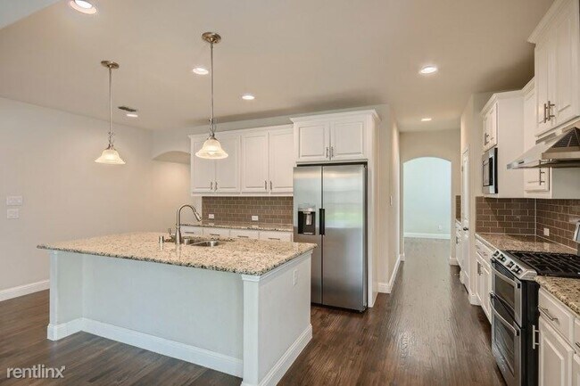 Building Photo - 4 br, 3.5 bath House - 3730 Wagon Wheel Wa...