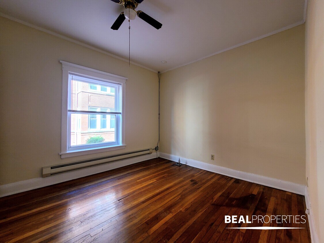 Foto principal - 4423 N Wolcott Ave