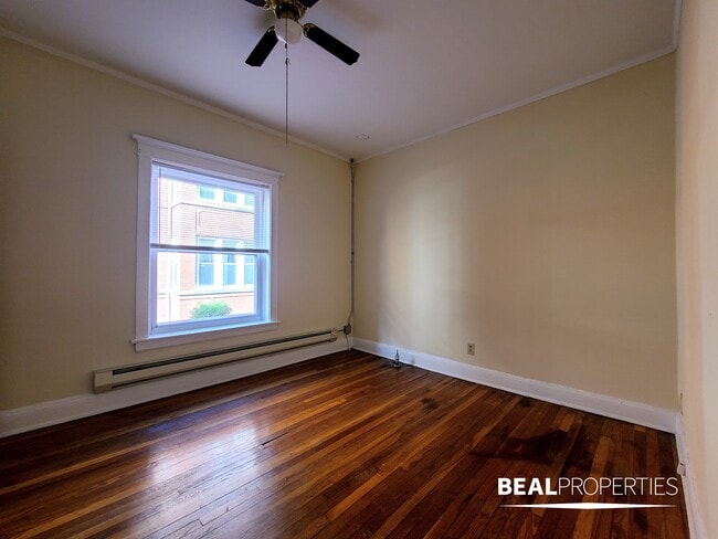 Photo - 4423 N Wolcott Ave Apartment