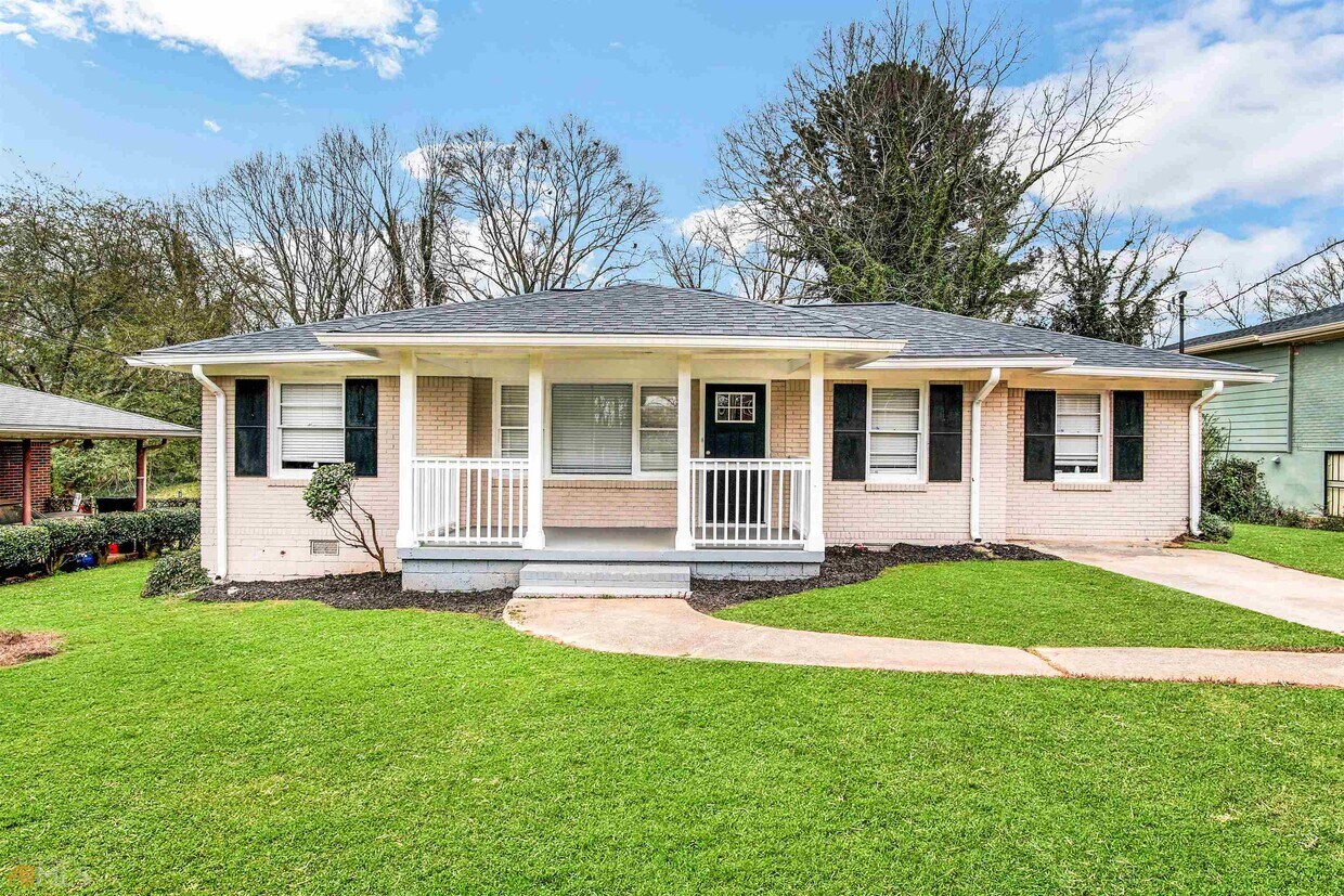 2753 Wedgewood Terrace, Decatur, GA 30032 House Rental in Decatur, GA