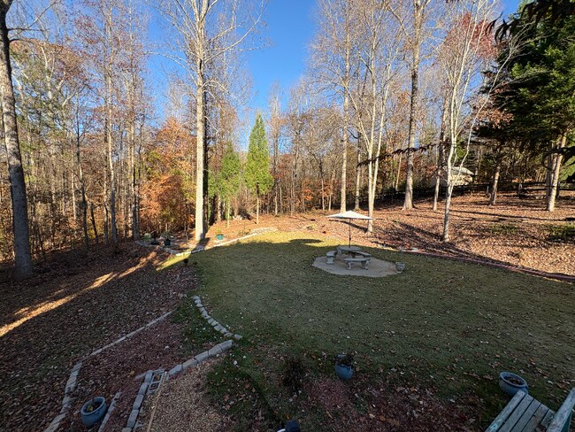 Foto del edificio - 5516 Ridgemoor Dr