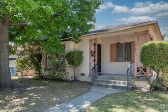 Building Photo - 1137 S El Molino St