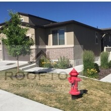 Building Photo - 676 S 150 E