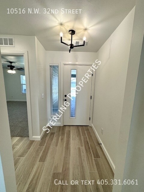 Foto del edificio - 10516 NW 32nd St