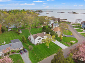 Building Photo - 80 Soundview Dr